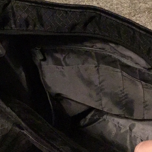 Thirtyone Black backpack Tote Bag, lots of room, lots of pockets